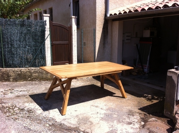 Table pour la terrasse