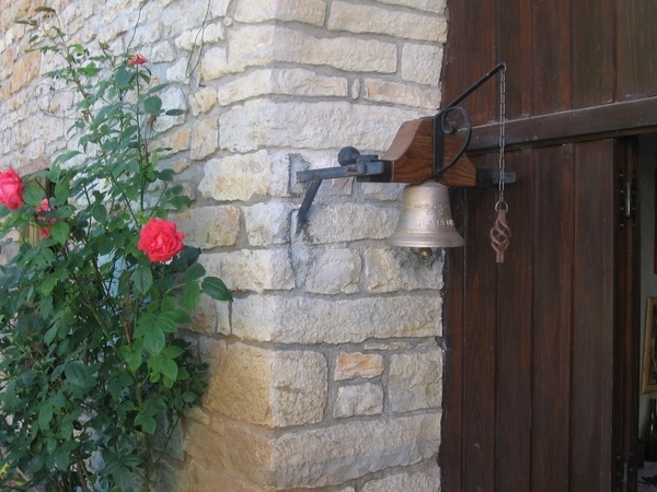 Tête de cloche franc-comtoise en chêne