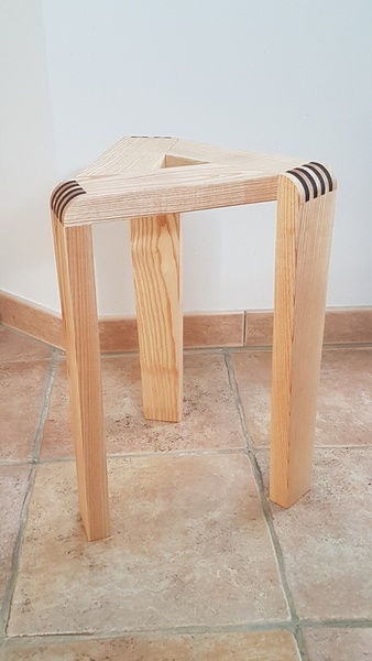 Tabouret design