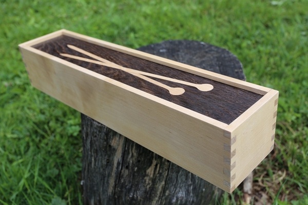 Boîte pour aiguilles à tricoter