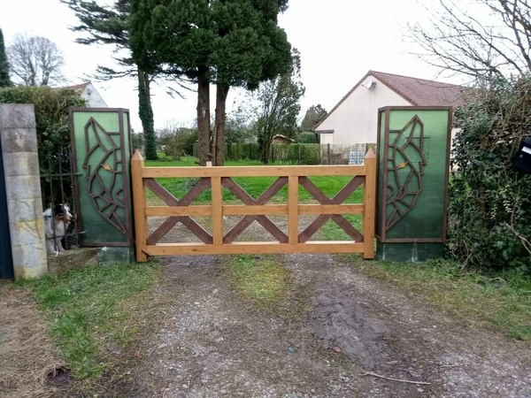 Portail et rhabillage piliers