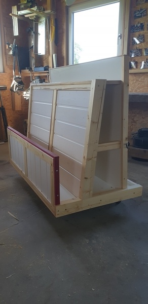 Chariot pour chutes de bois