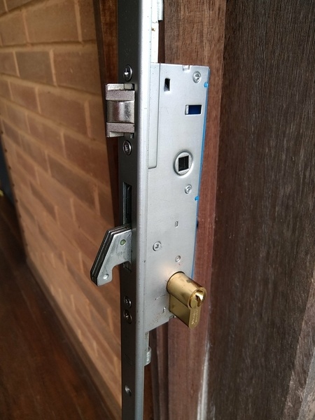 serrure electrique assa Abloy