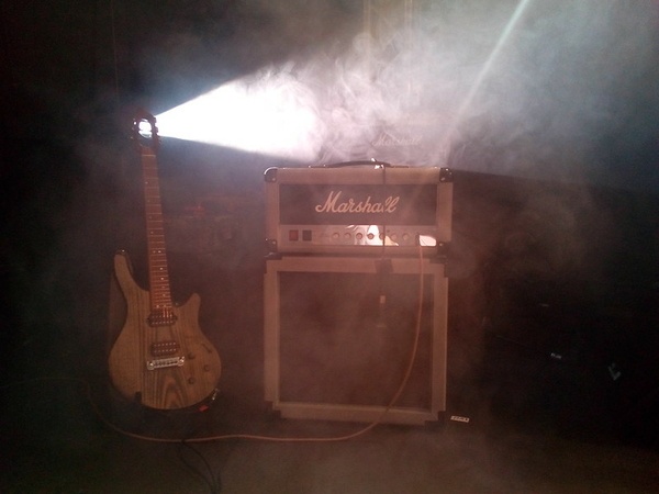 Baffle pour tête d'ampli guitare