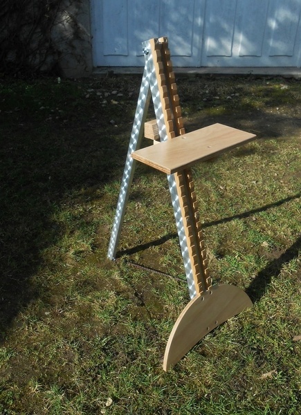 Chaise légère à assise variable