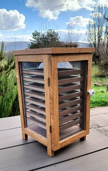 Petit séchoir à herbes aromatiques