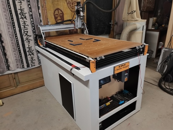 Un meuble pour ma cnc