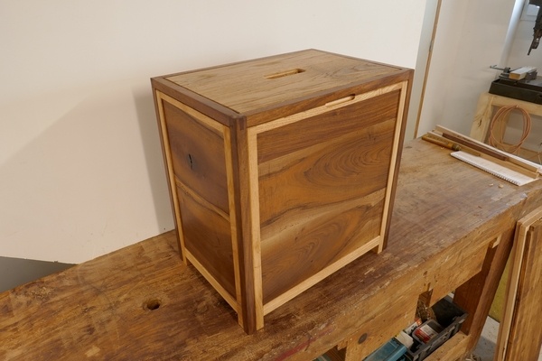 Panière à laver les dents