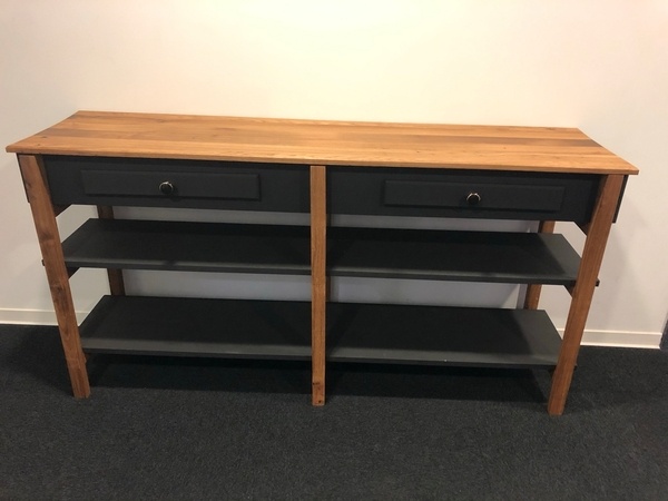 Une console facile en chêne et médium