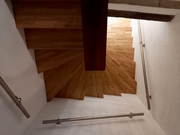 Réfection d'escalier.