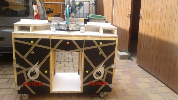 Table pour scie a onglet