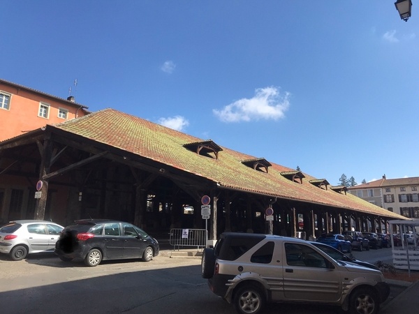 Halles de la Côte St André (38)