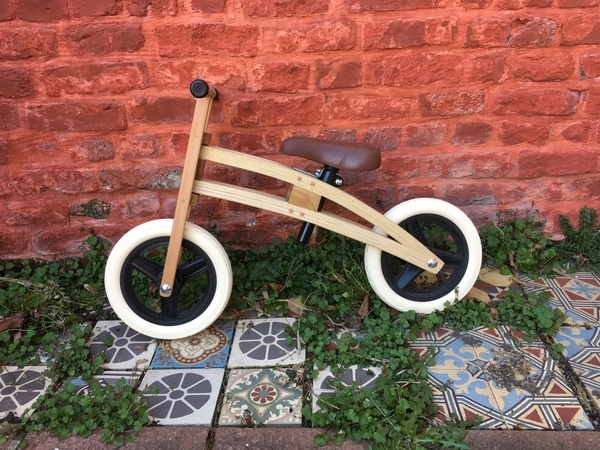 La draisienne « merci Boris »