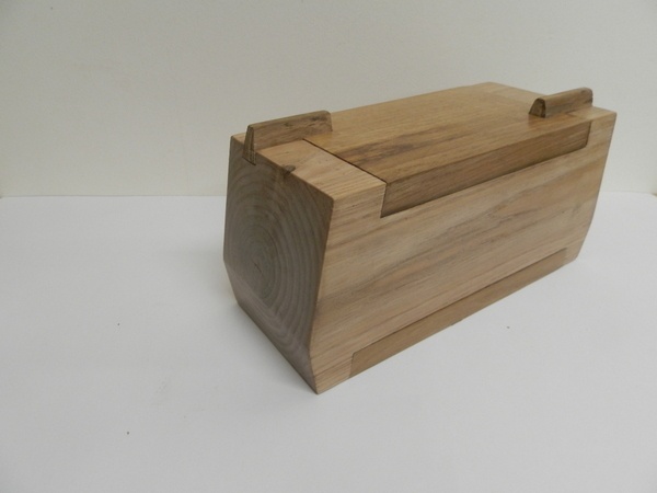 Boite à bijoux (ou autres...),  2016,  pommier et chêne