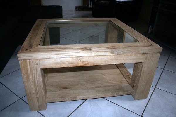 Table basse de salon double plateau vitrée