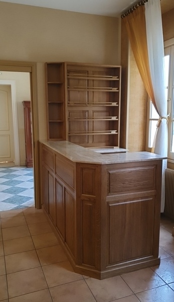 Meuble bar avec vaisselier