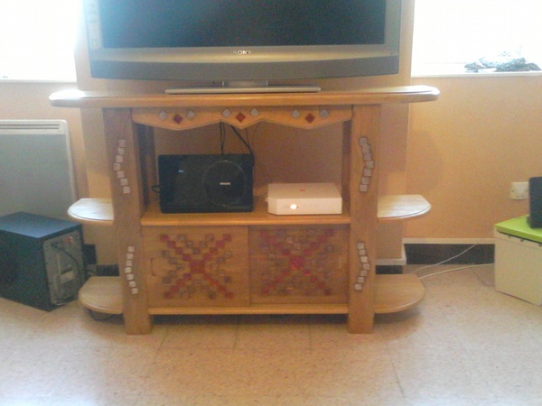 Meuble TV avec incrustation