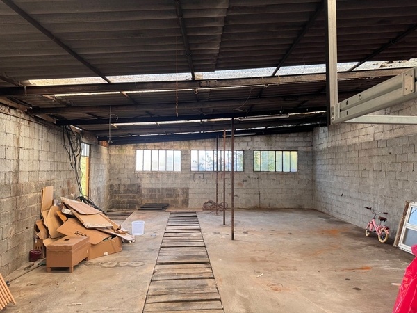 Atelier de menuiserie à partager — Fontenay-sous-Bois (94) - proche paris