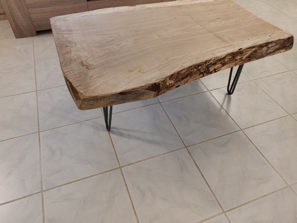 Table basse en chêne massif