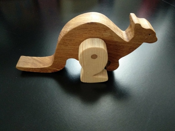 Un kangourou qui avance tout seul!