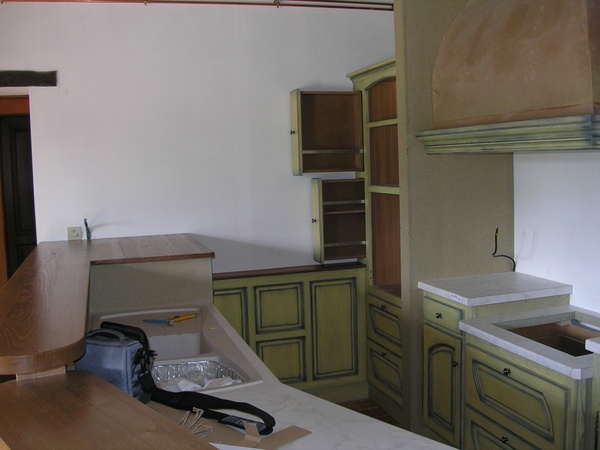 vue de coté tiroirs ouverts