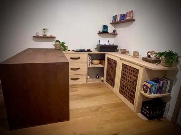 Bureau L