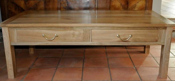 Une autre table basse