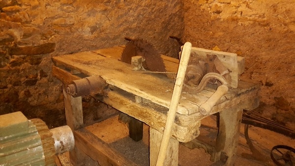 Banc de scie à l'ancienne