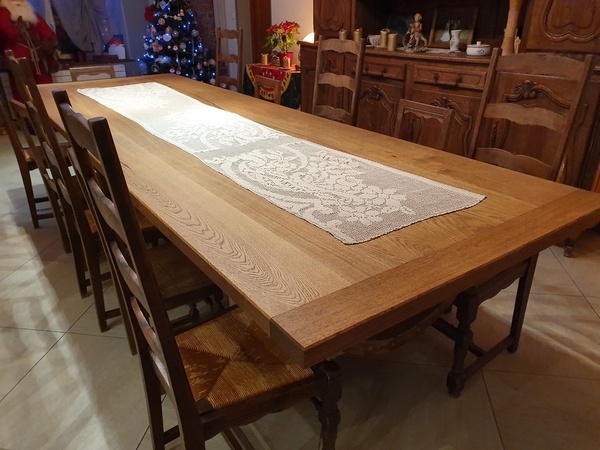 Une table ... démesurée