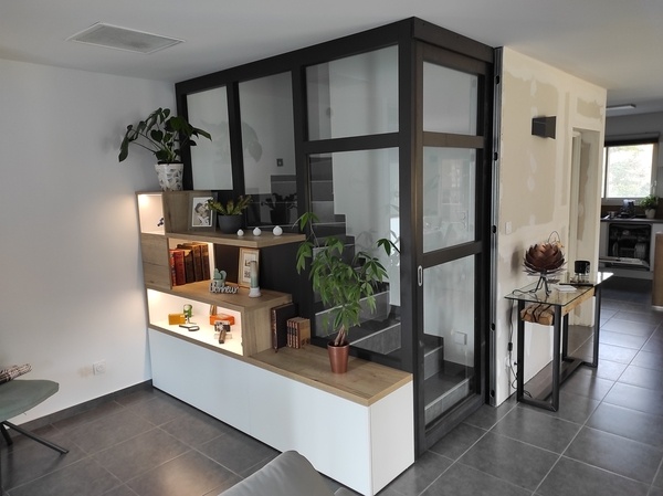 Verrière avec son meuble et meuble d'entrée avec clostra