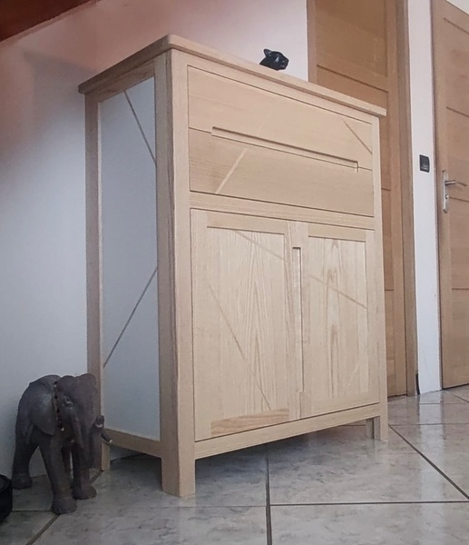 Petit meuble d'appoint