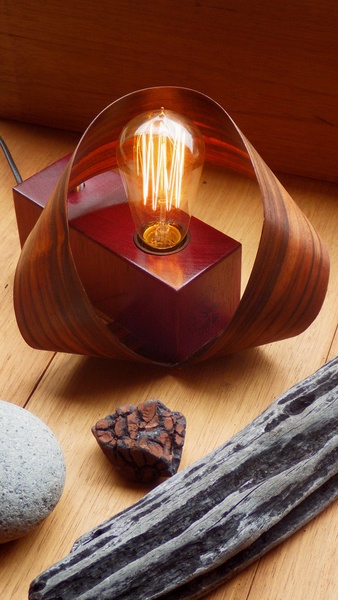 Lampe Amarante et Ebène Macassar