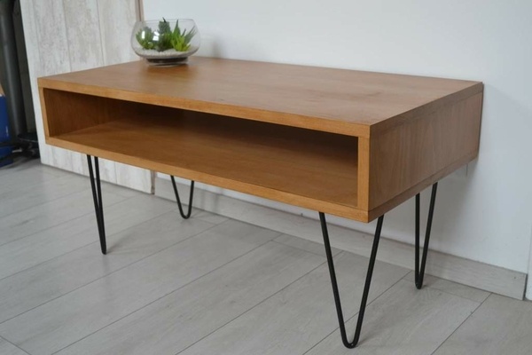 Petite table basse en hêtre massif