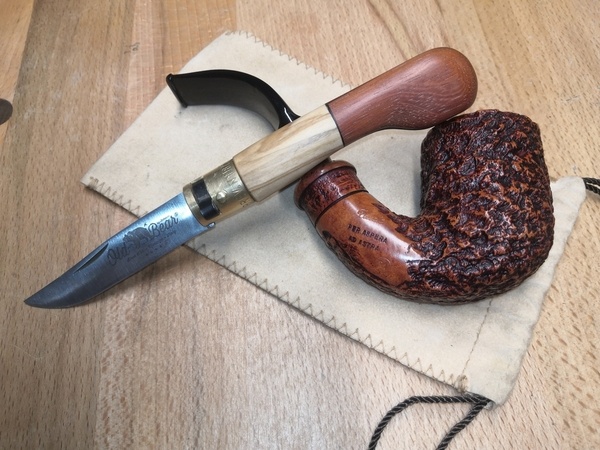 Petit couteau (et oui, encore un^^)