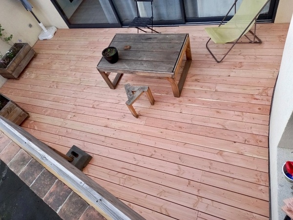 Terrasse Douglas.