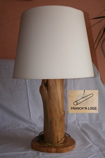 Lampe et lampes de chevets rondins