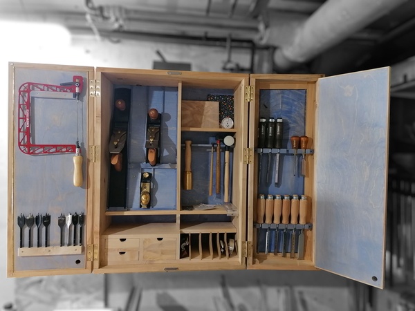 Armoire à outils