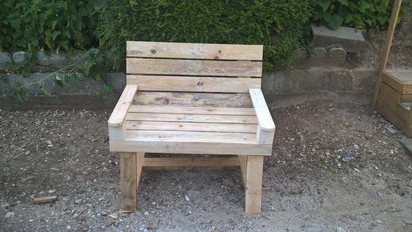 Banc de jardin