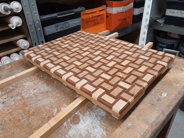 Planche à découper en bois de bout