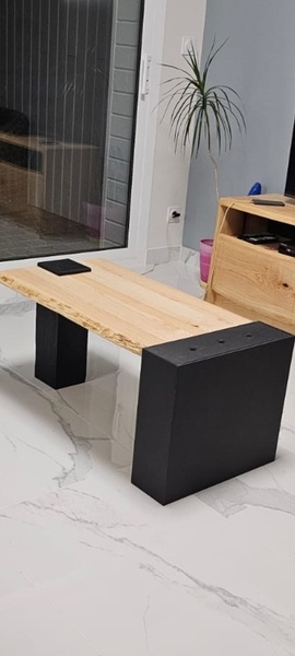 Table basse en frêne et Fibra noir