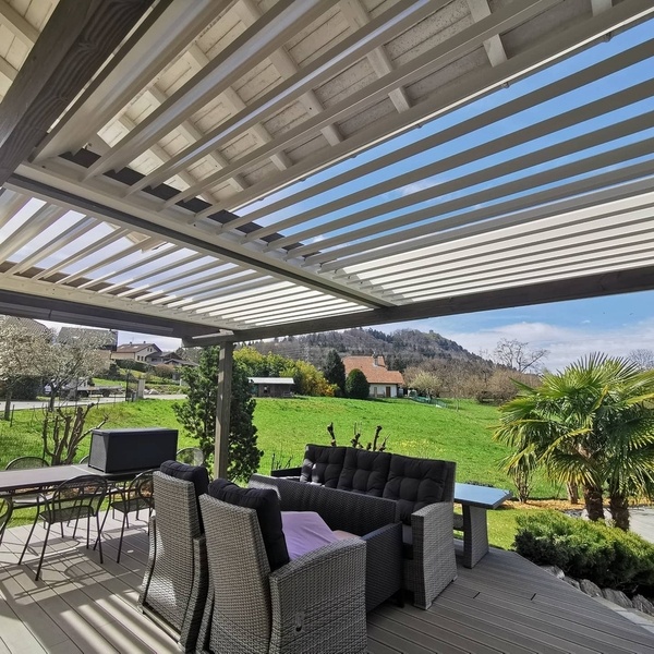 Construction d'une pergola bioclimatique système Easylam