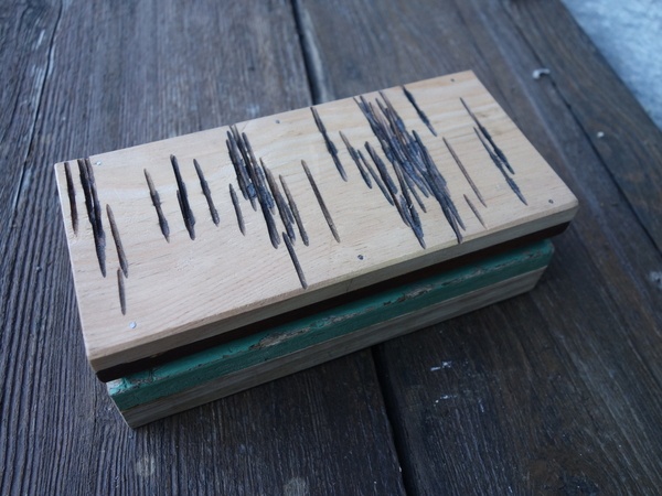 Une boîte "patchwork" pour pierre du Levant