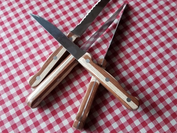 Customisation de couteaux IKEA