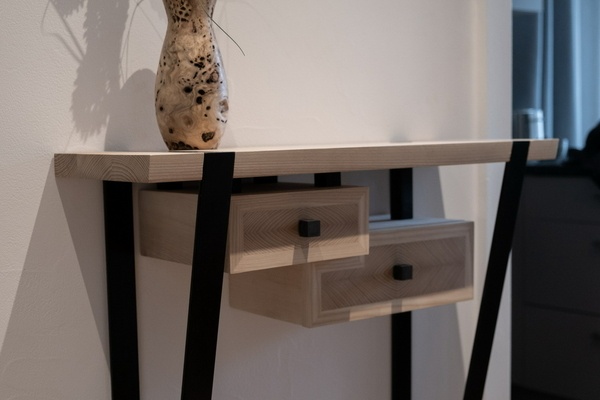 Petite console d'entrée