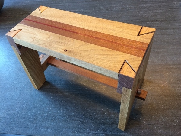 Un petit banc pour le fiston ; test de mon auto-apprentissage des ces 6 derniers mois !