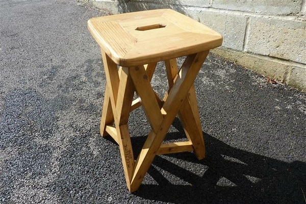 Tabouret  écharpé