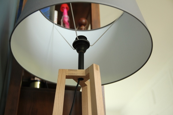 Lampe trépied v 2