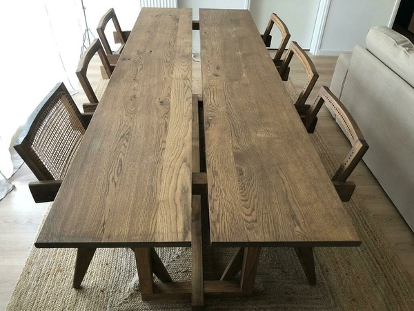 Table de salle à manger en chêne