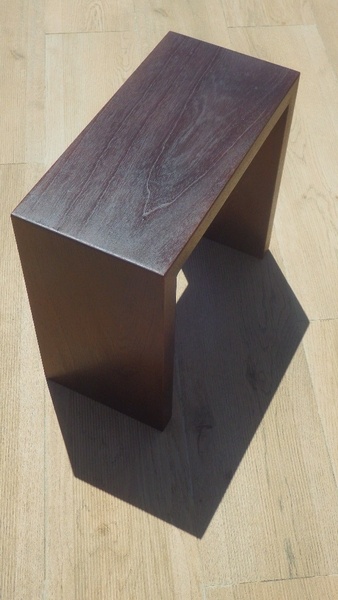 Petite table de nuit