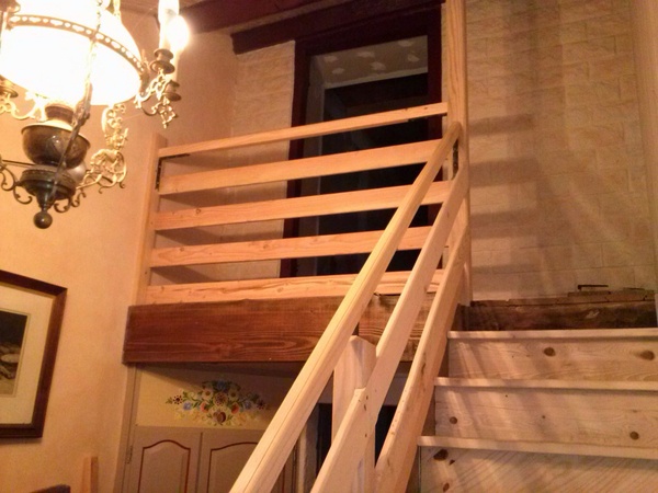 Confection d'un escalier avec sa rampe